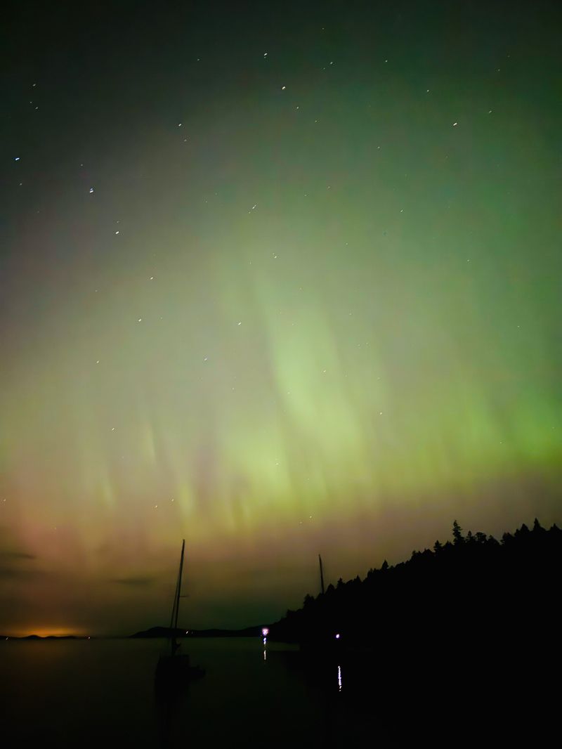 Northern Lights in James Bay on Prevost Island