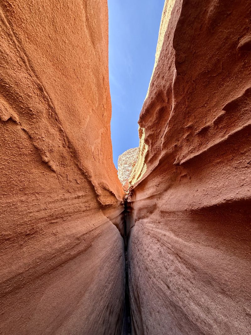 Red rocks at Los Gatos