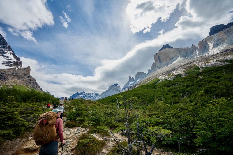 Valley leading up to Mirador Britanico