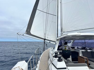 Sailing wing-on-wing in about 10 knots of breeze